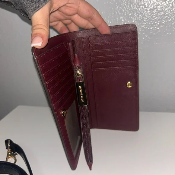 Aldo Burgundy and Black Women's Bag Set - Picture 2 of 4